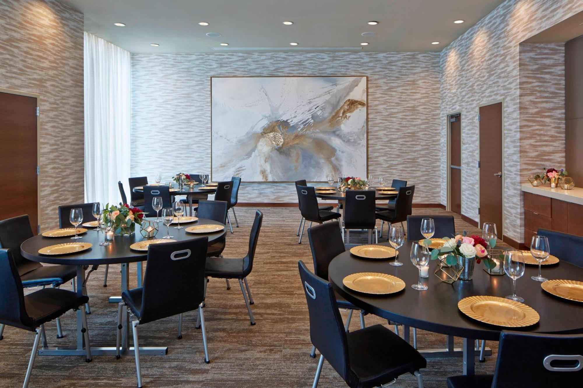 Ac Hotel By Marriott Des Moines East Village Dış mekan fotoğraf