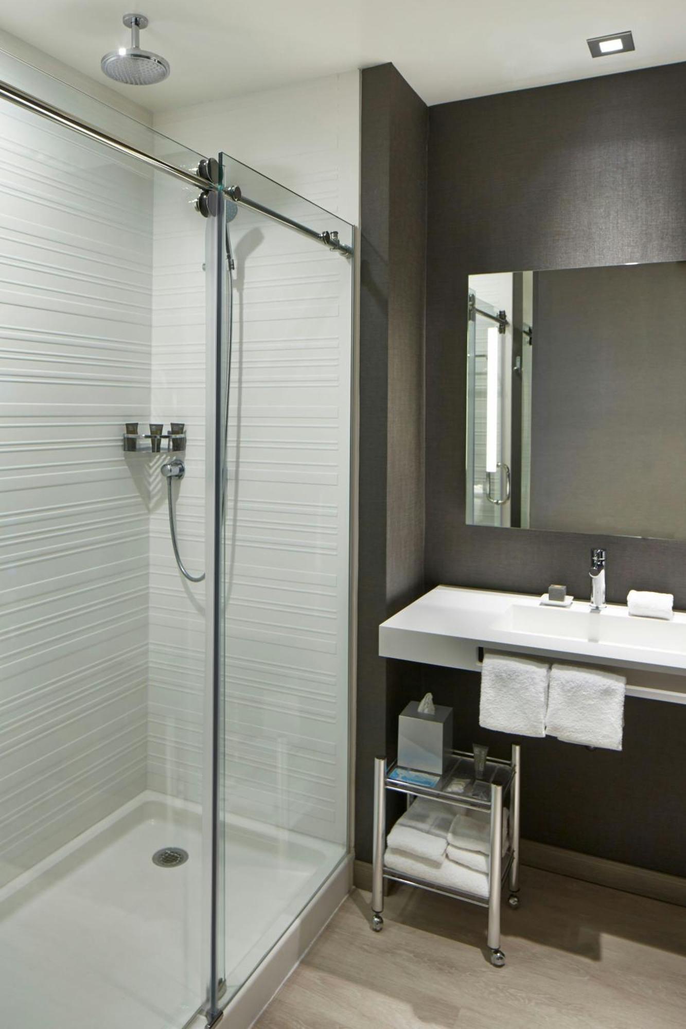 Ac Hotel By Marriott Des Moines East Village Dış mekan fotoğraf